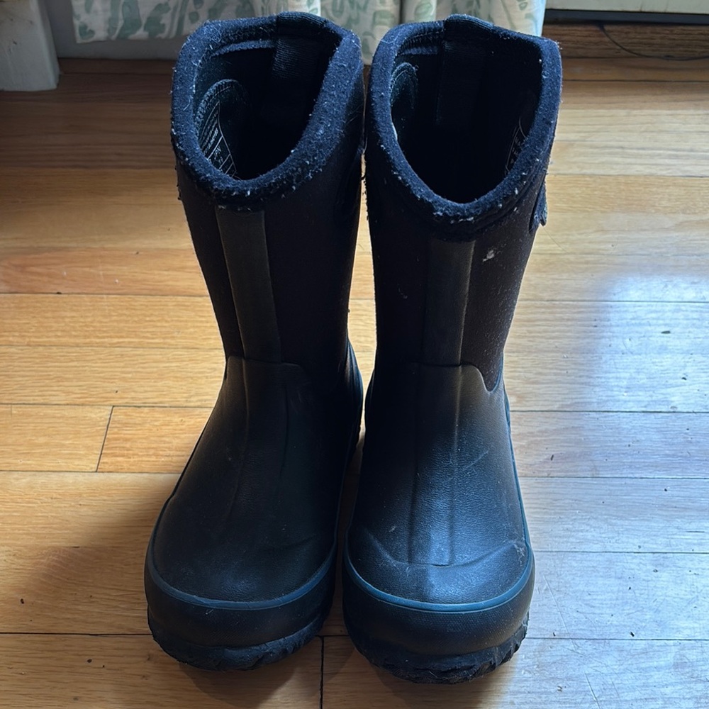 Kids Black Winter Boots